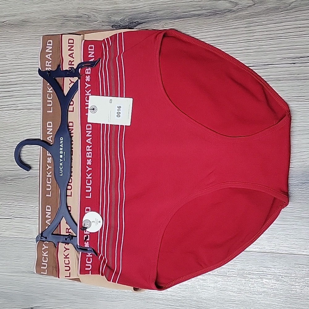 LUCKY BRAND BRIEFS.